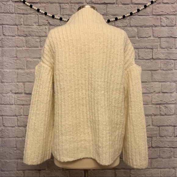 n:Philanthropy Brantley Chunky Knit Sweater with Cutouts - Picture 5 of 10